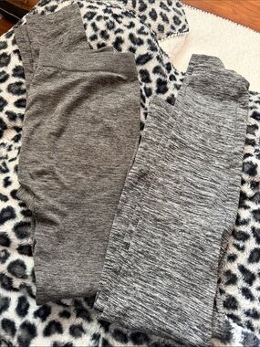 Grey leggings